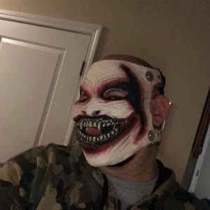 Meet your Posher, Larry